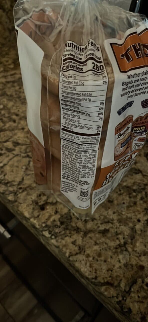 Thomas Bagels Cinnamon Swirl packshot