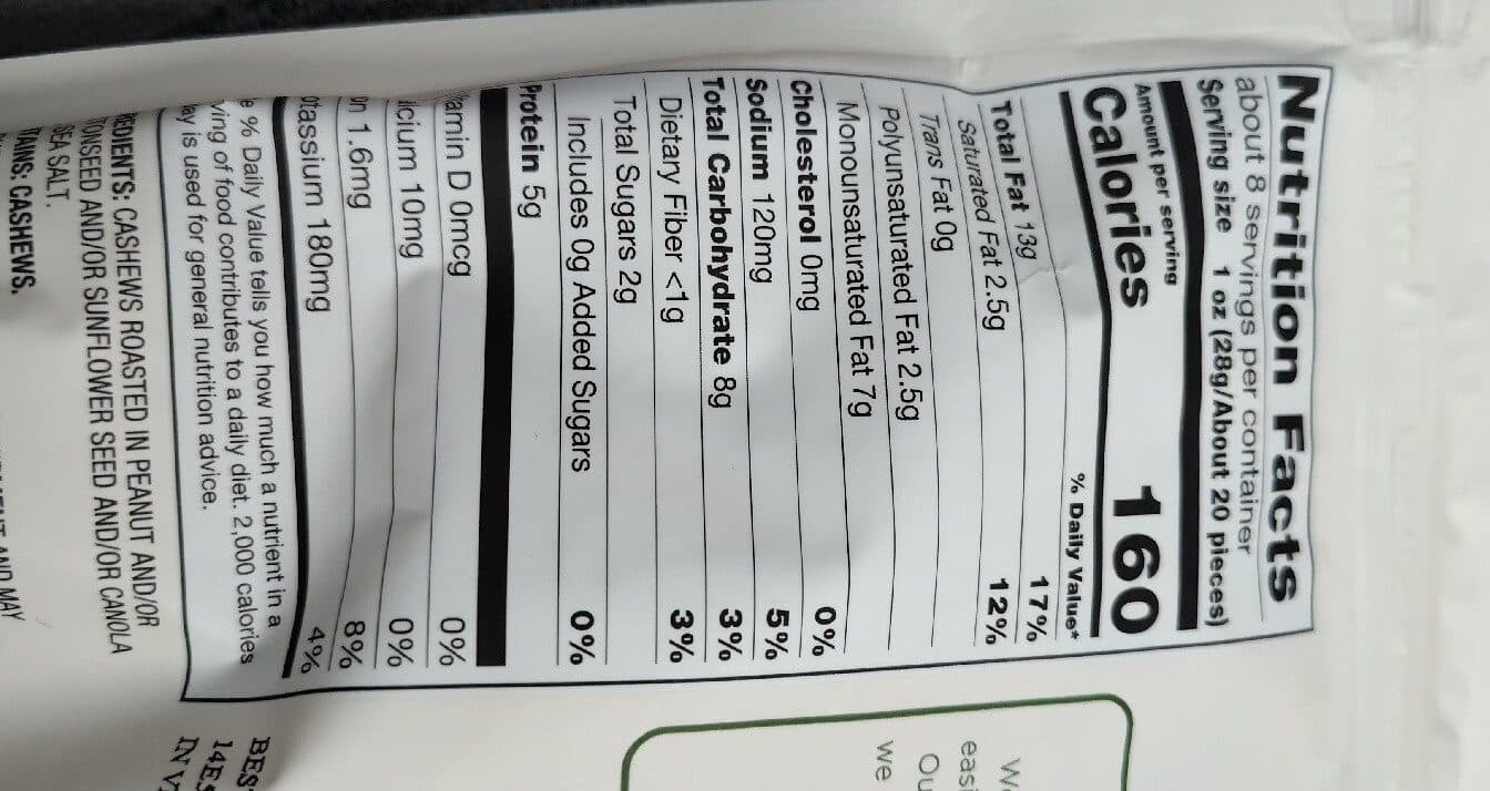 Nice! Roasted Whole Cashews packshot