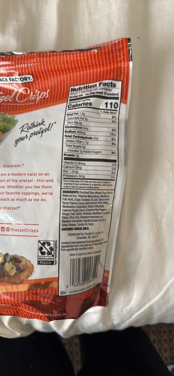 Snack Factory Pretzel Crisps Buffalo Wing packshot