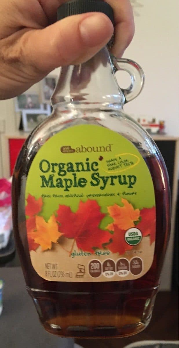 Gold Emblem Abound Organic Maple Syrup packshot