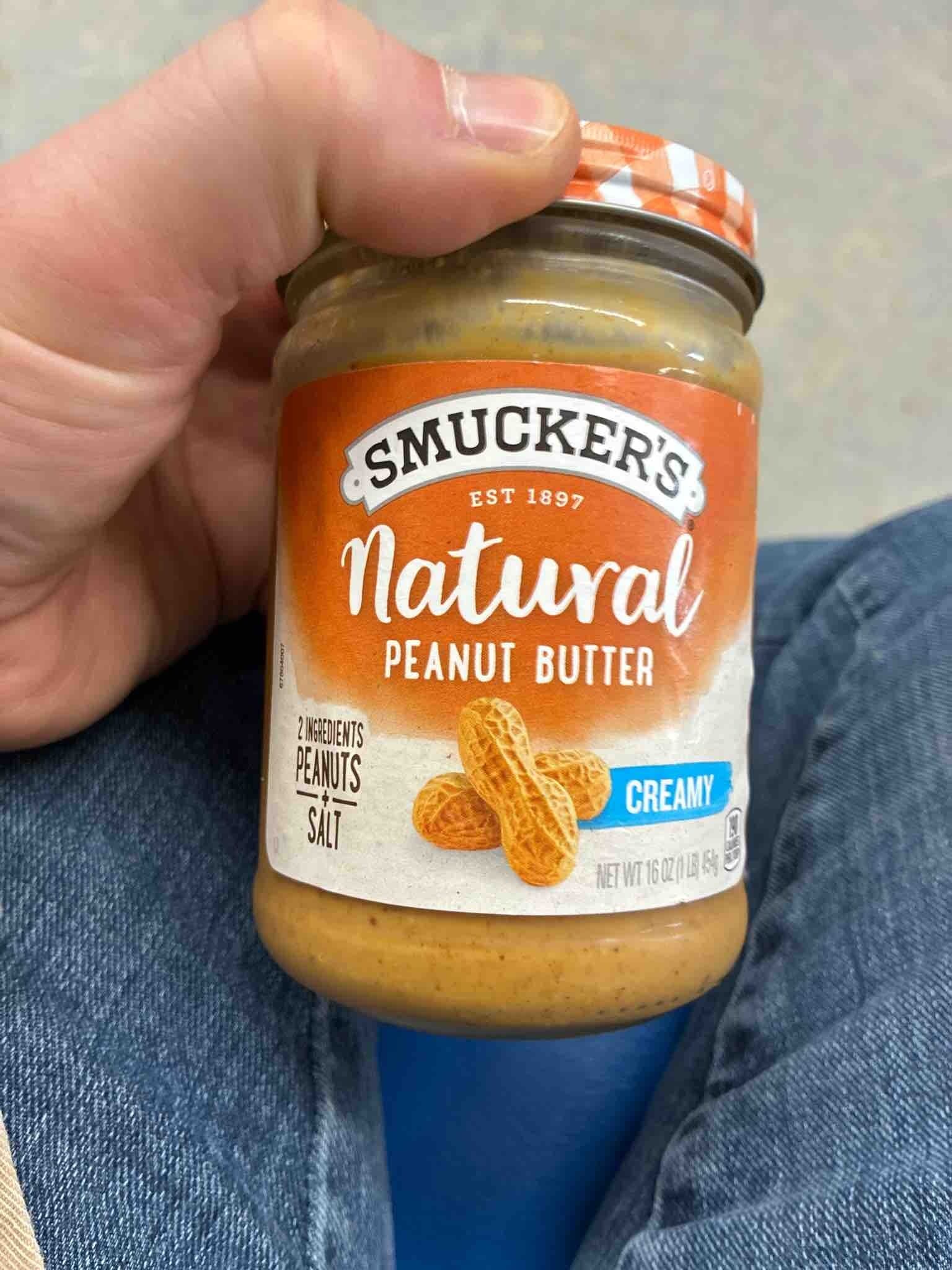 Smucker's Natural Peanut Butter Creamy packshot