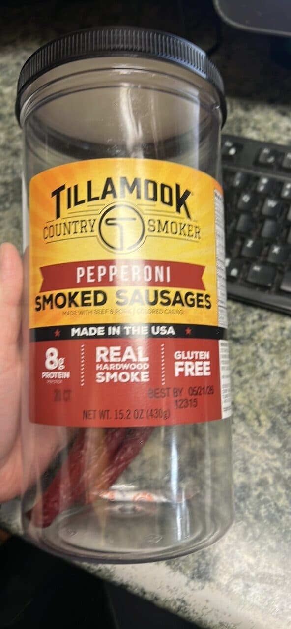 Tillamook Country Smoker Pepperoni Smoked Sausages packshot
