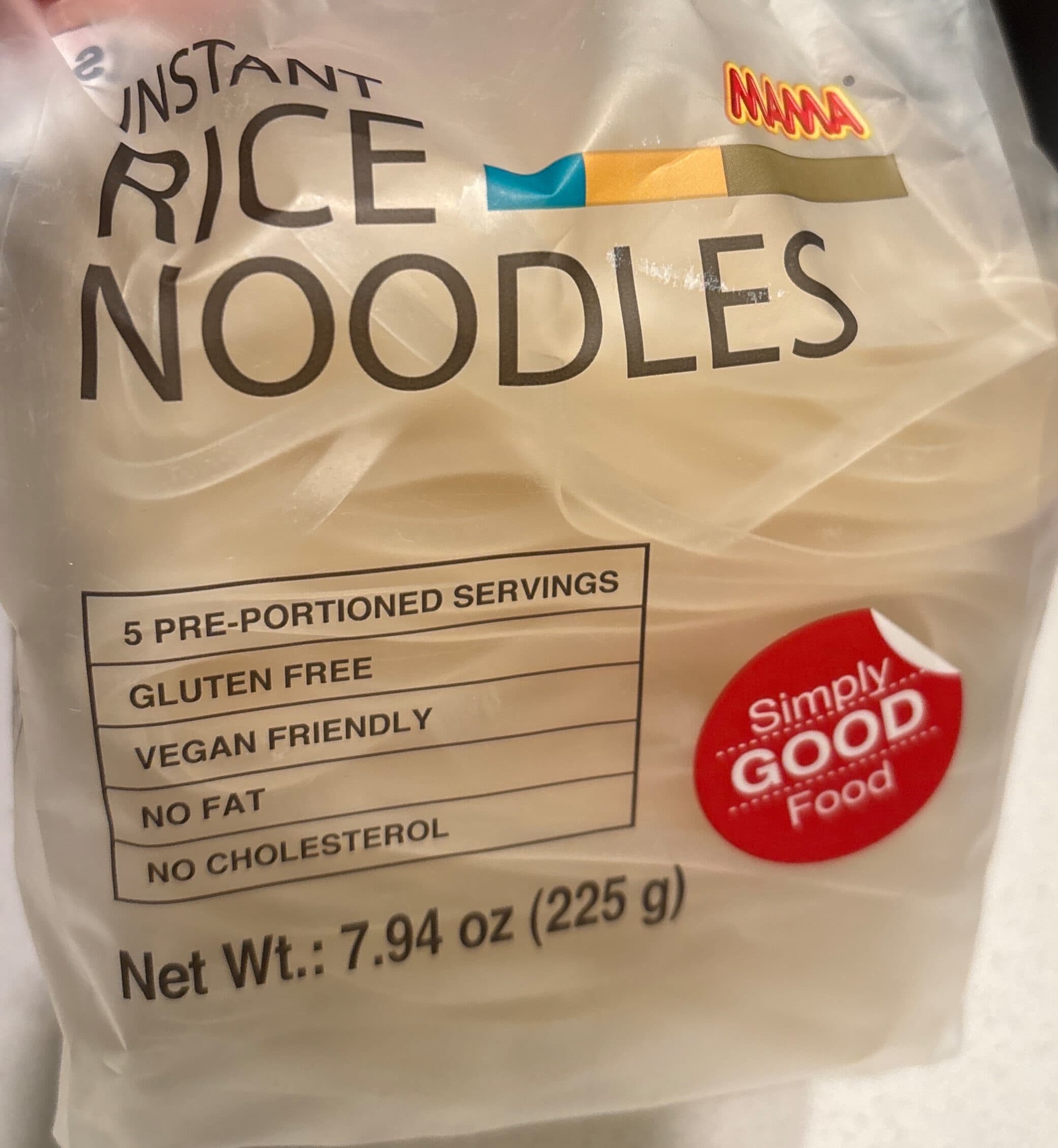 Mama Mama, instant rice noodles packshot