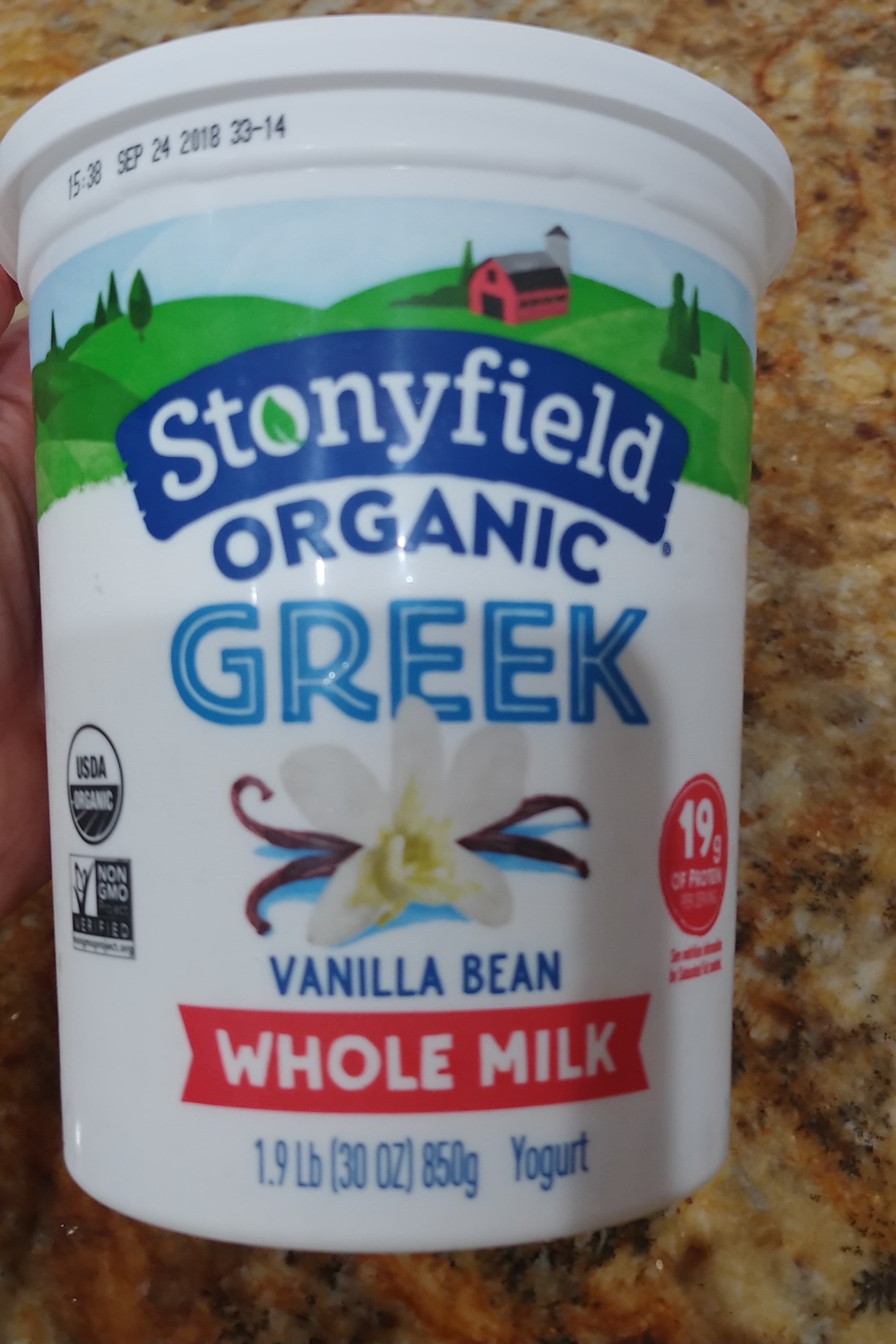 Stonyfield Organic Greek Vanilla Bean Whole Milk Yogurt packshot