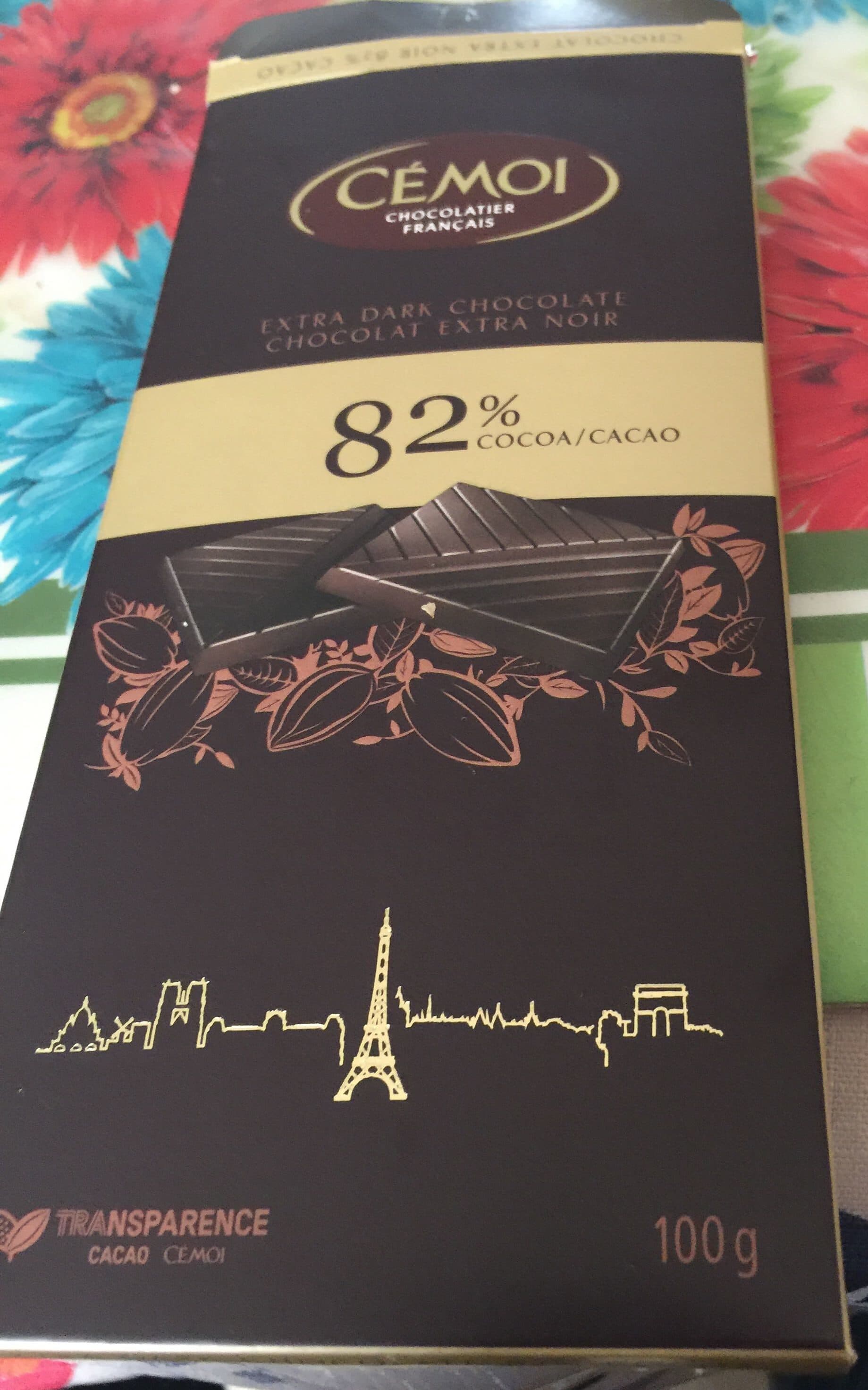 Cémoi Chocolat extra noir 82 % cacao packshot