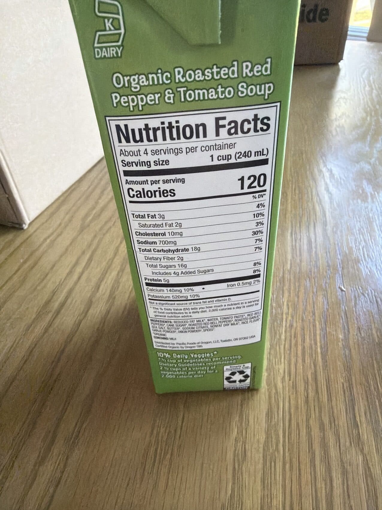 Pacific Foods Organic Roasted Red Pepper & Tomato Soup packshot