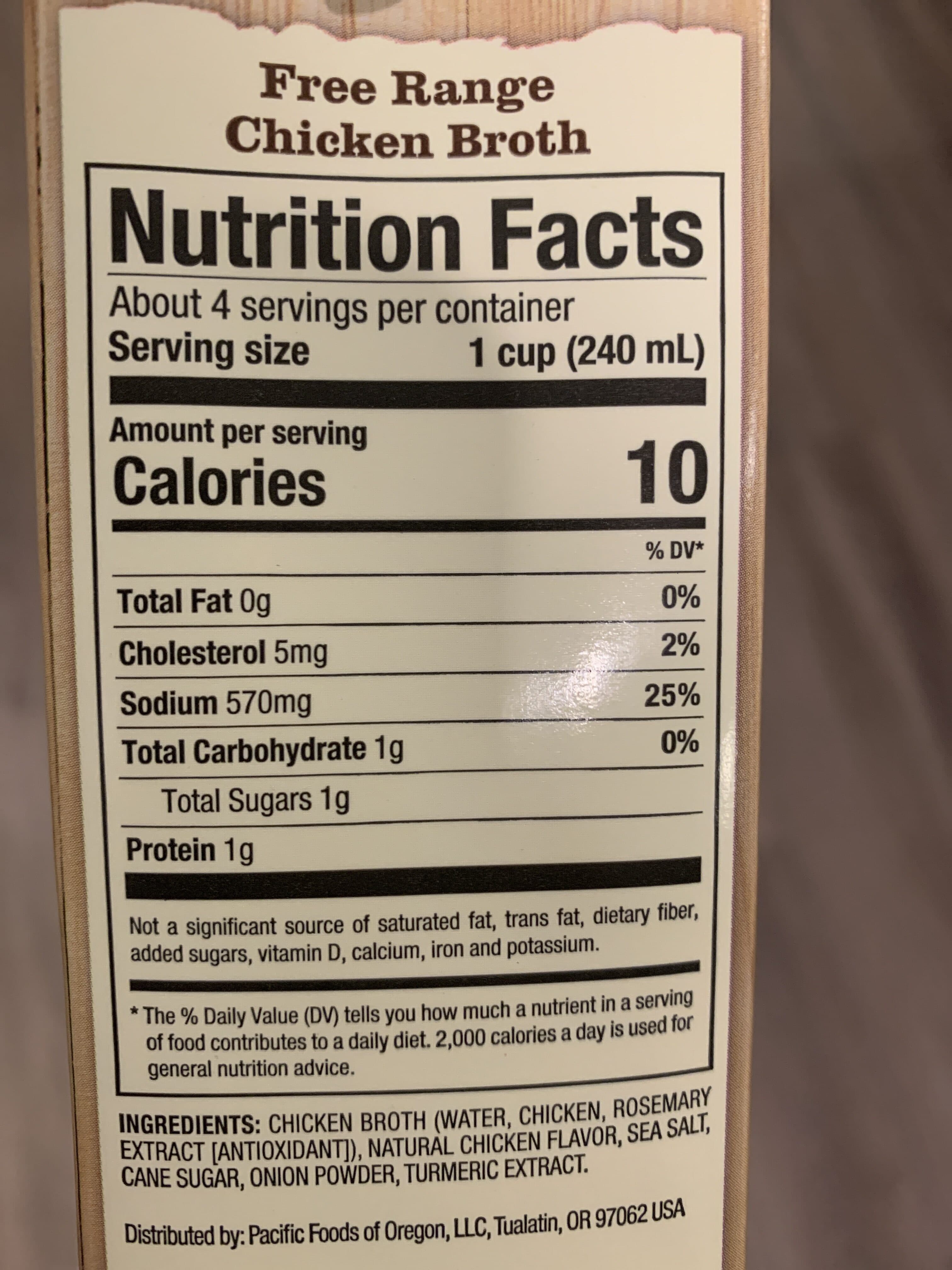 Pacific Foods Chicken Broth packshot