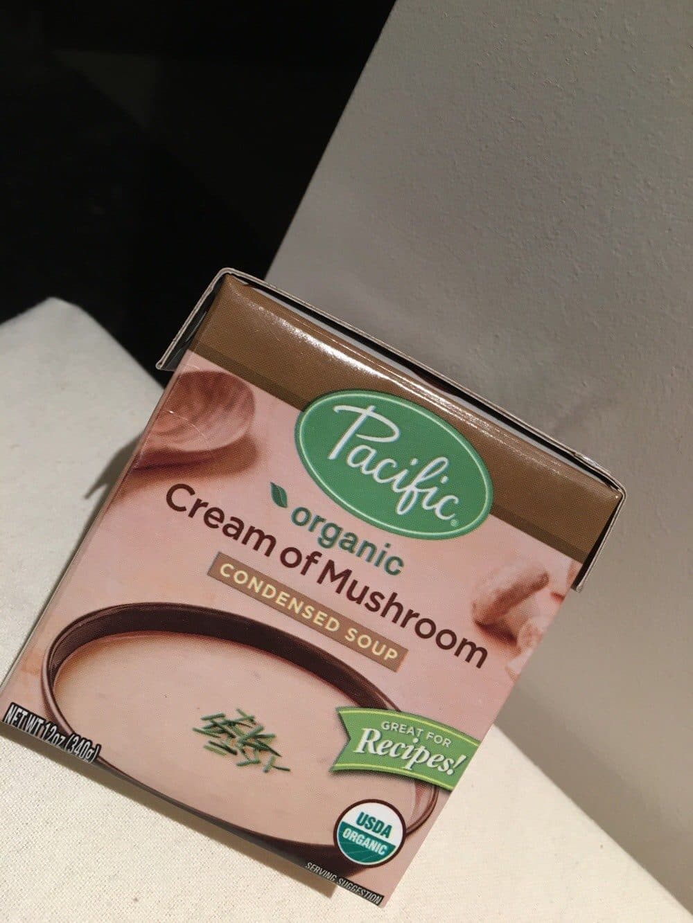 Pacific Organic cream of mushroom condensed soup packshot