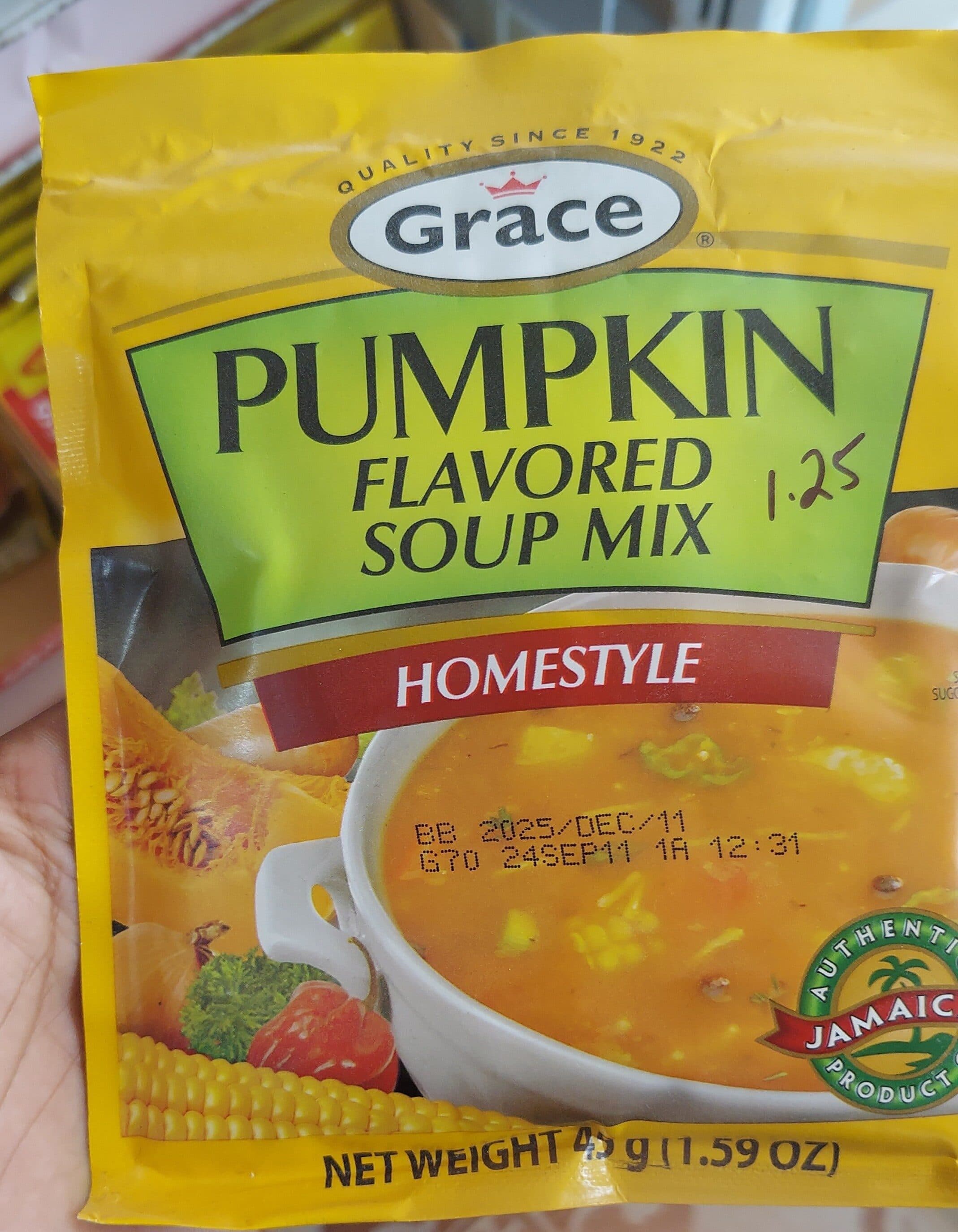 Grace Pumpkin flavored soup mix packshot