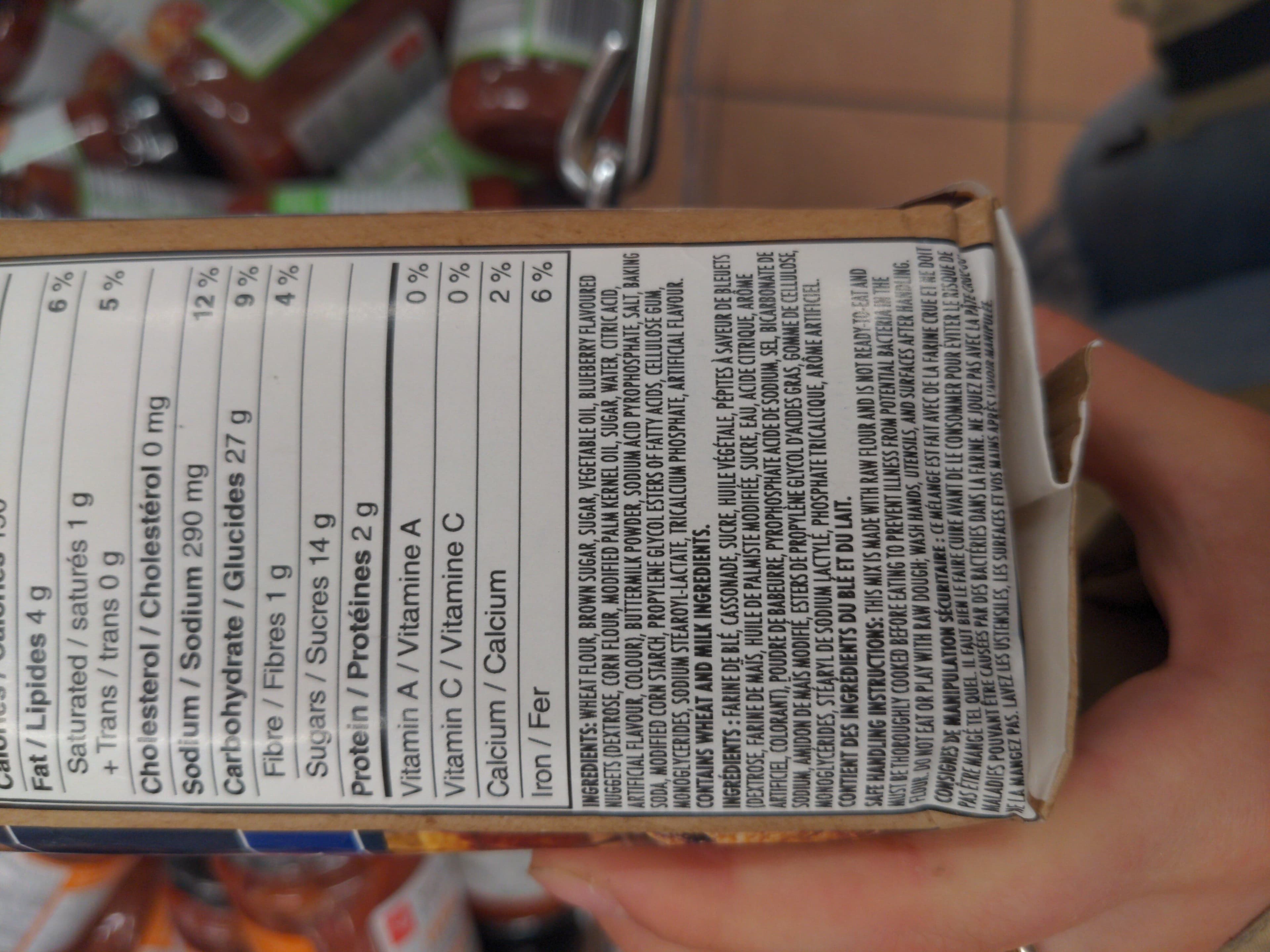 Quaker muffin mix blueberry buttermilk packshot