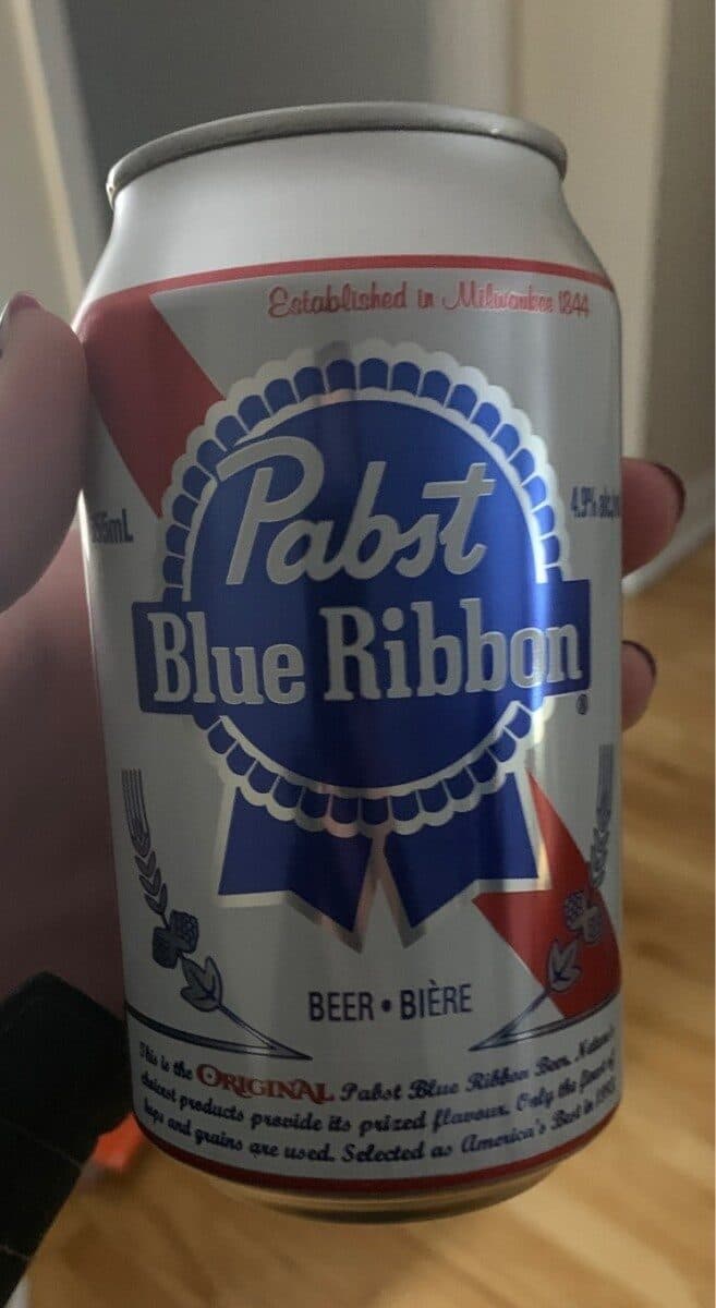 pabst Blur ribbon packshot