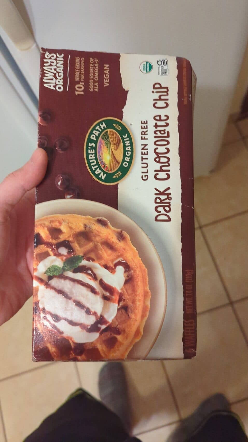 Nature's Path Nature& path gluten free chocolate chip waffles packshot