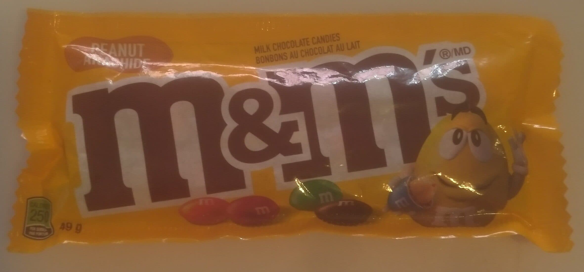 m&m's peanut m&m's packshot