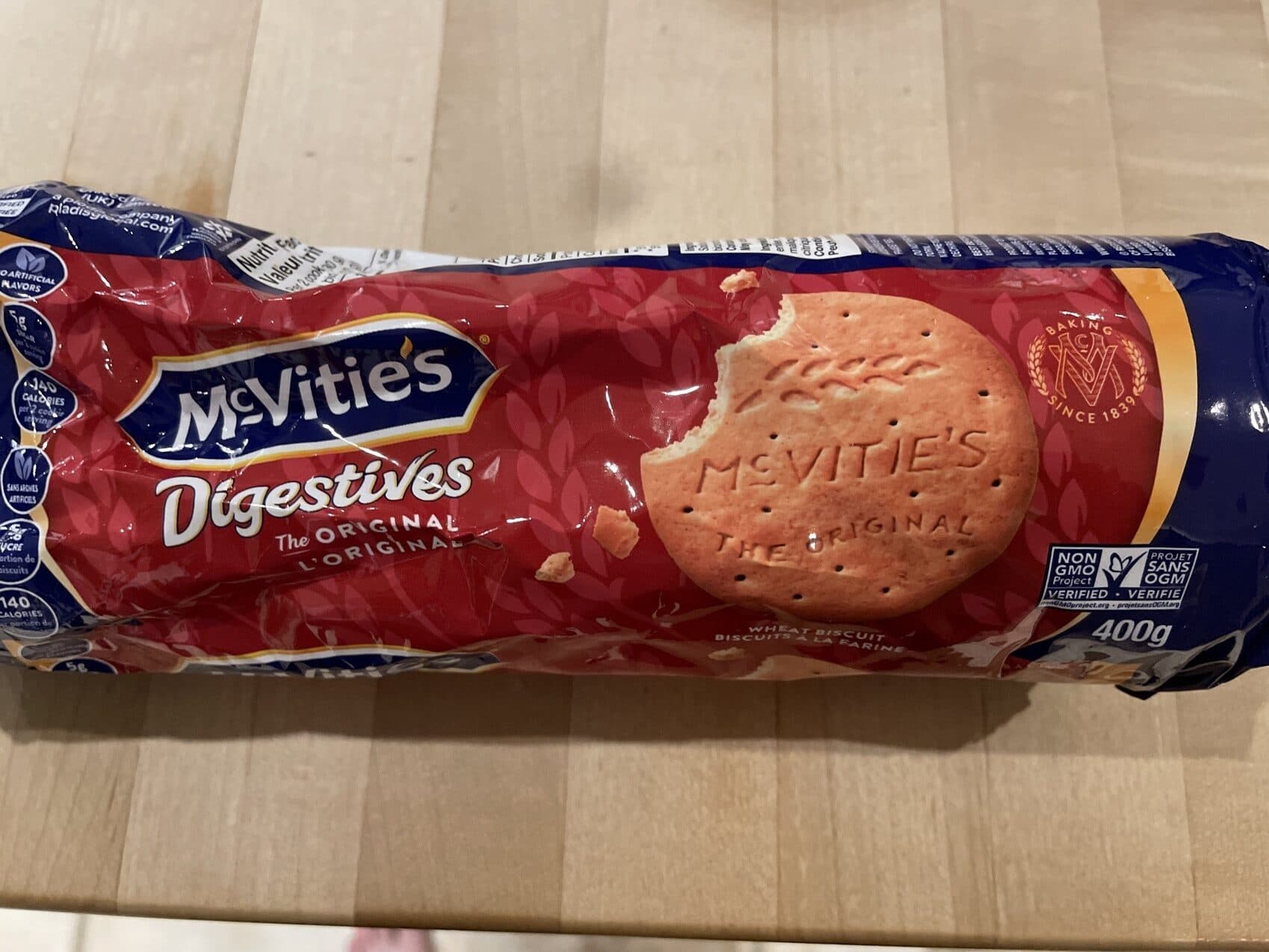 McVitie's Digestives packshot