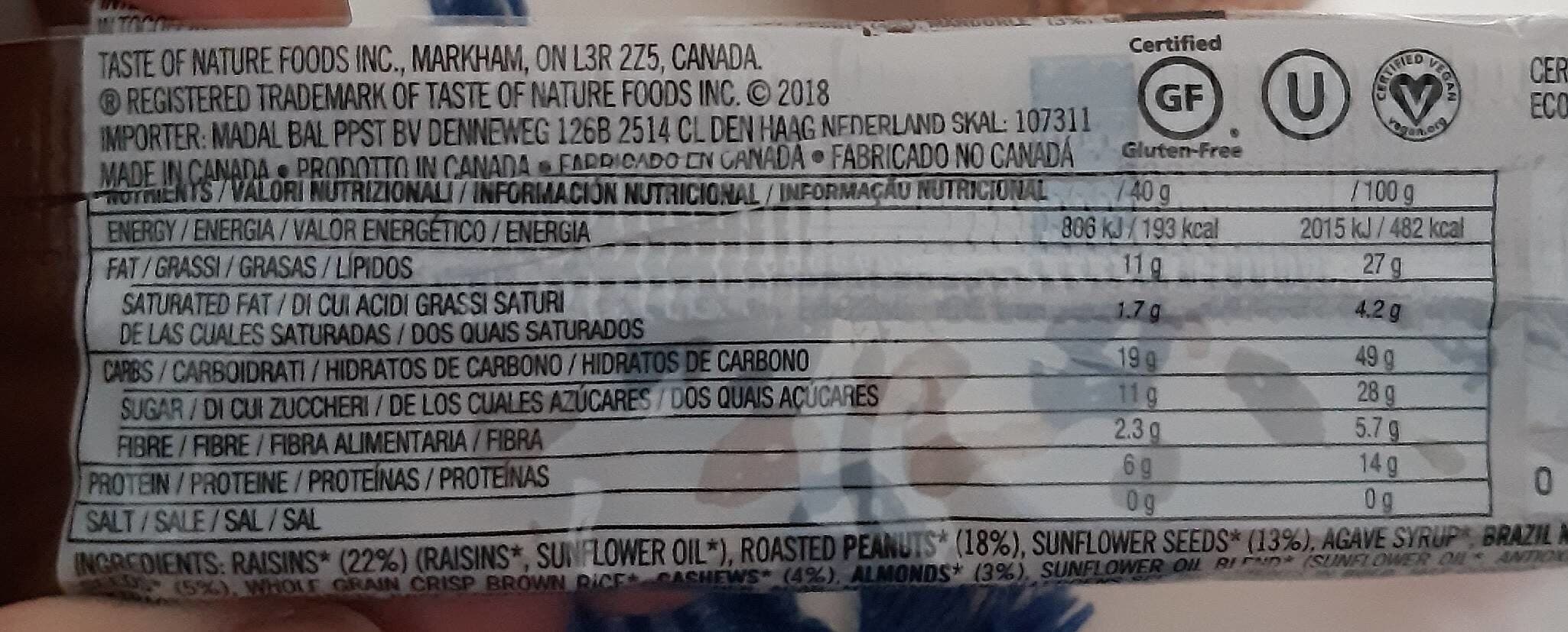 Taste Of Nature Organic fruit and nut bar packshot
