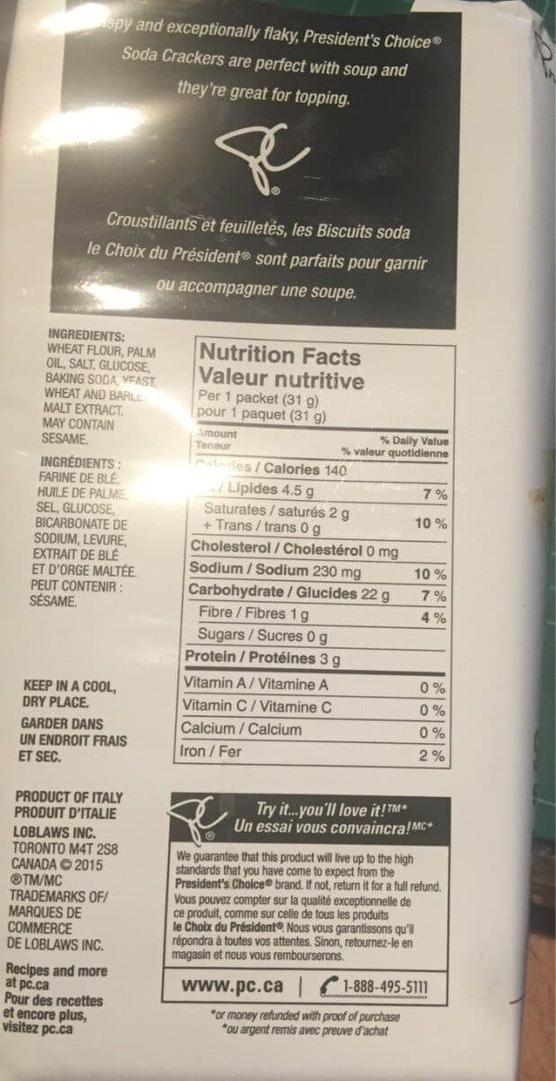 President's Choice Salted tops soda crackers packshot