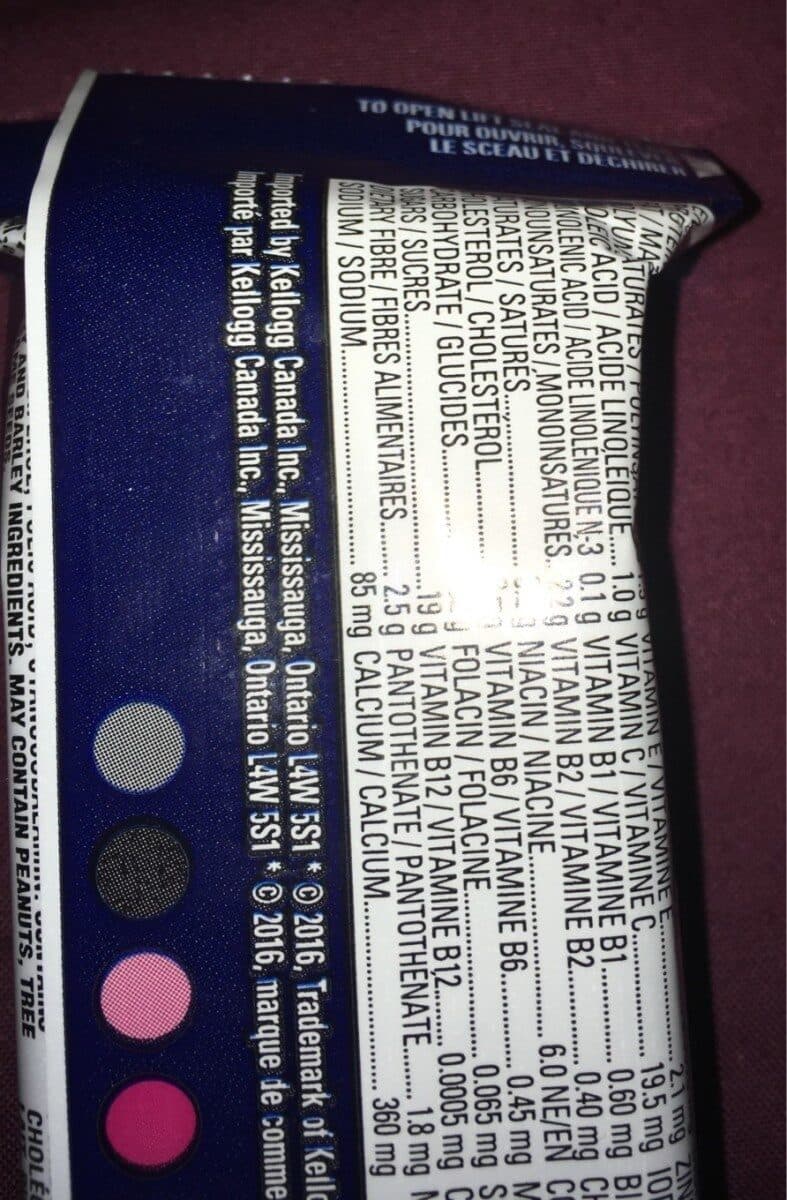 Open Food Facts Barre énergetique Vector packshot