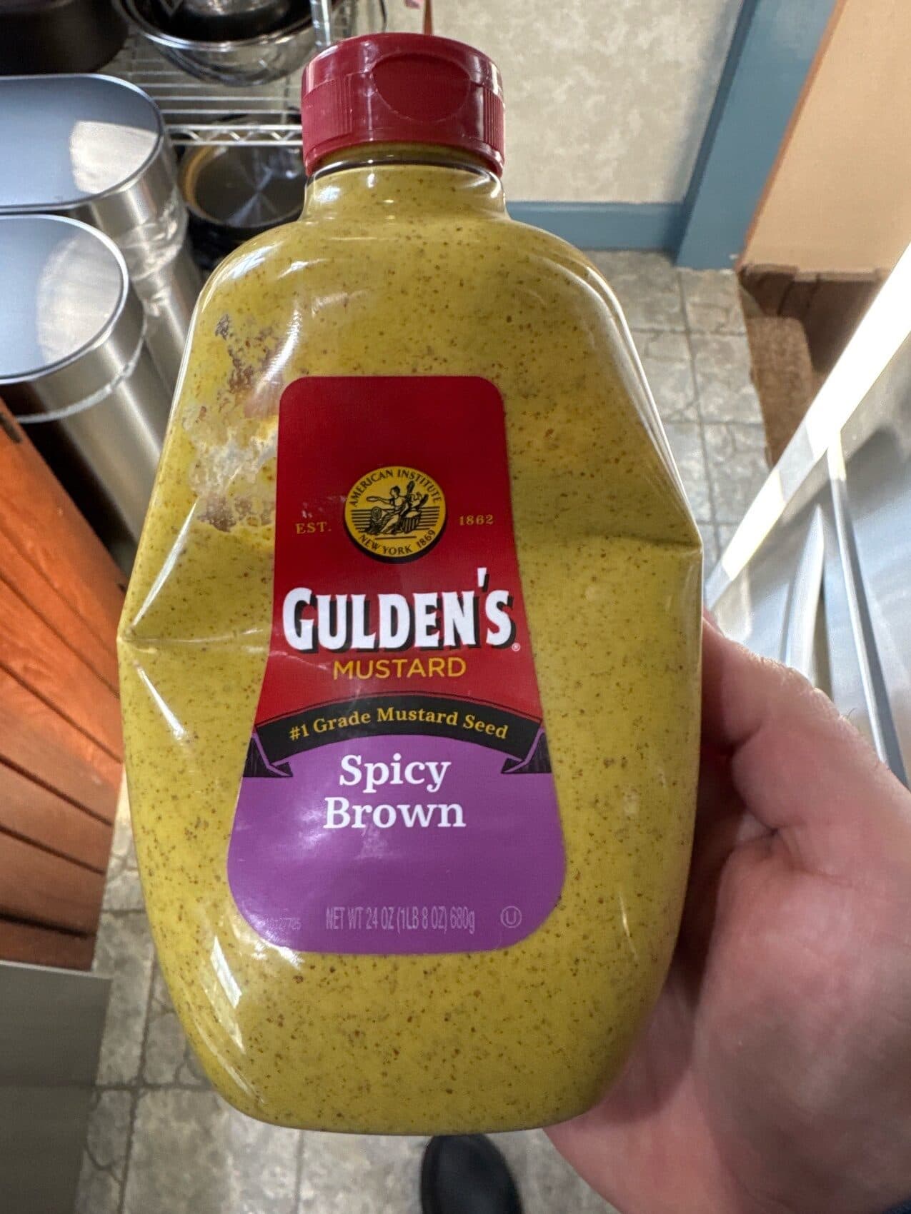 Gulden's Spicy Brown Mustard packshot