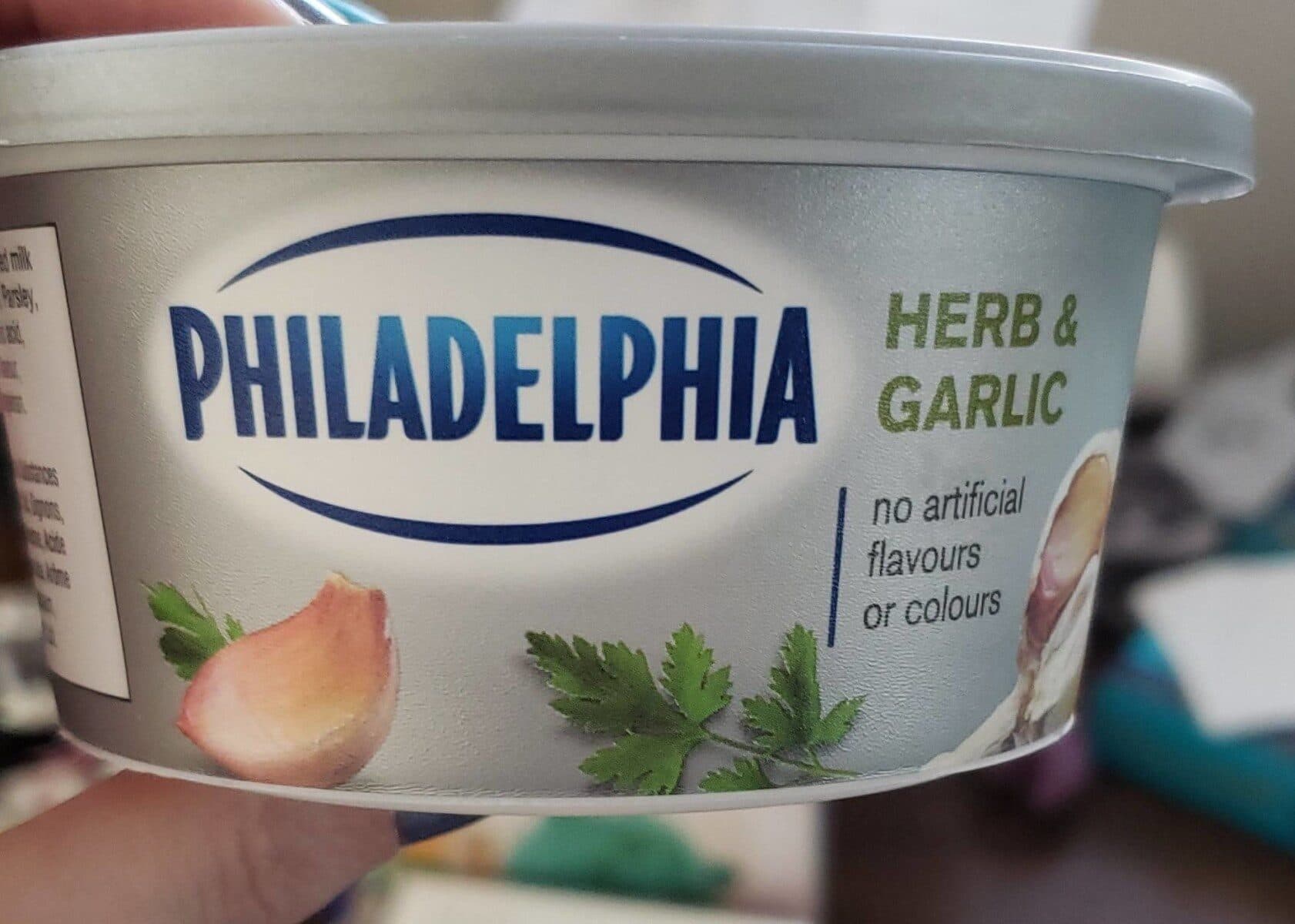 Philadelphia Garlic and Herb Cream Cheese packshot
