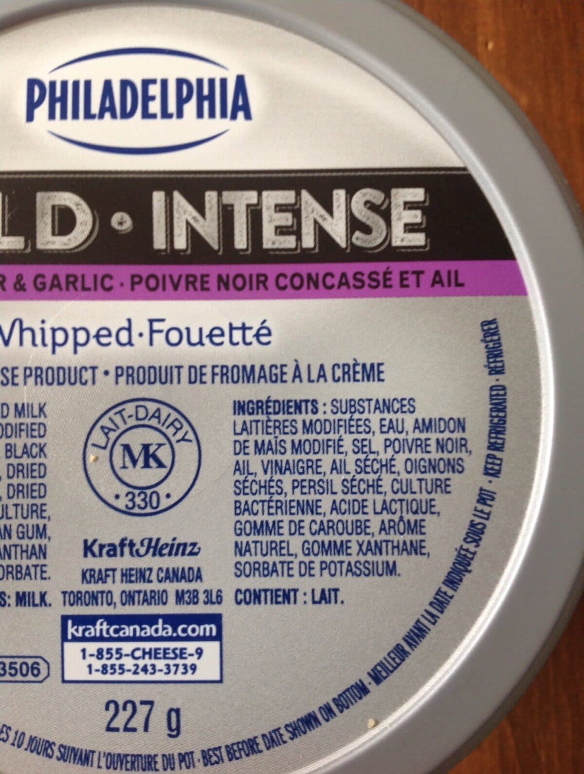 Philadelphia Fromage à la crème poivre noir concassé et ail packshot