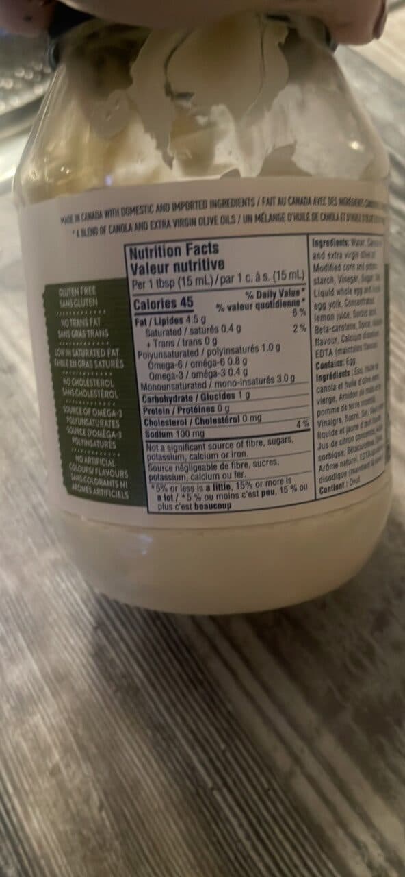 Hellmann's Mayonnaise type dressing packshot