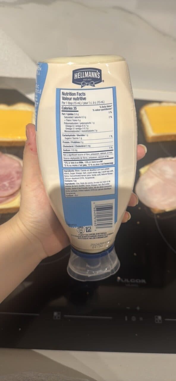 Hellmann's Mayonnaise Type Dressing packshot
