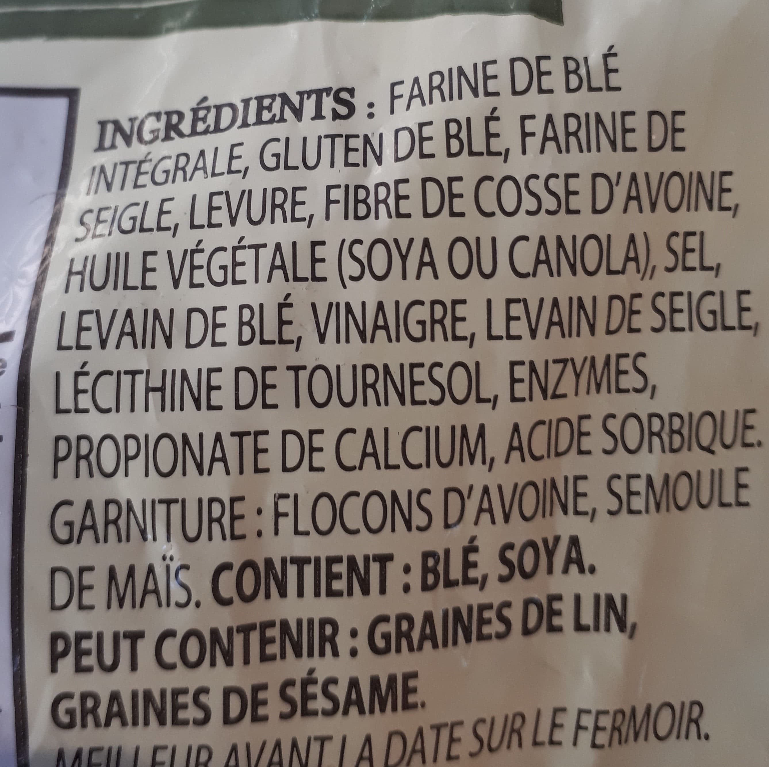 La Récolte de St Méthode Pain allongé integral packshot