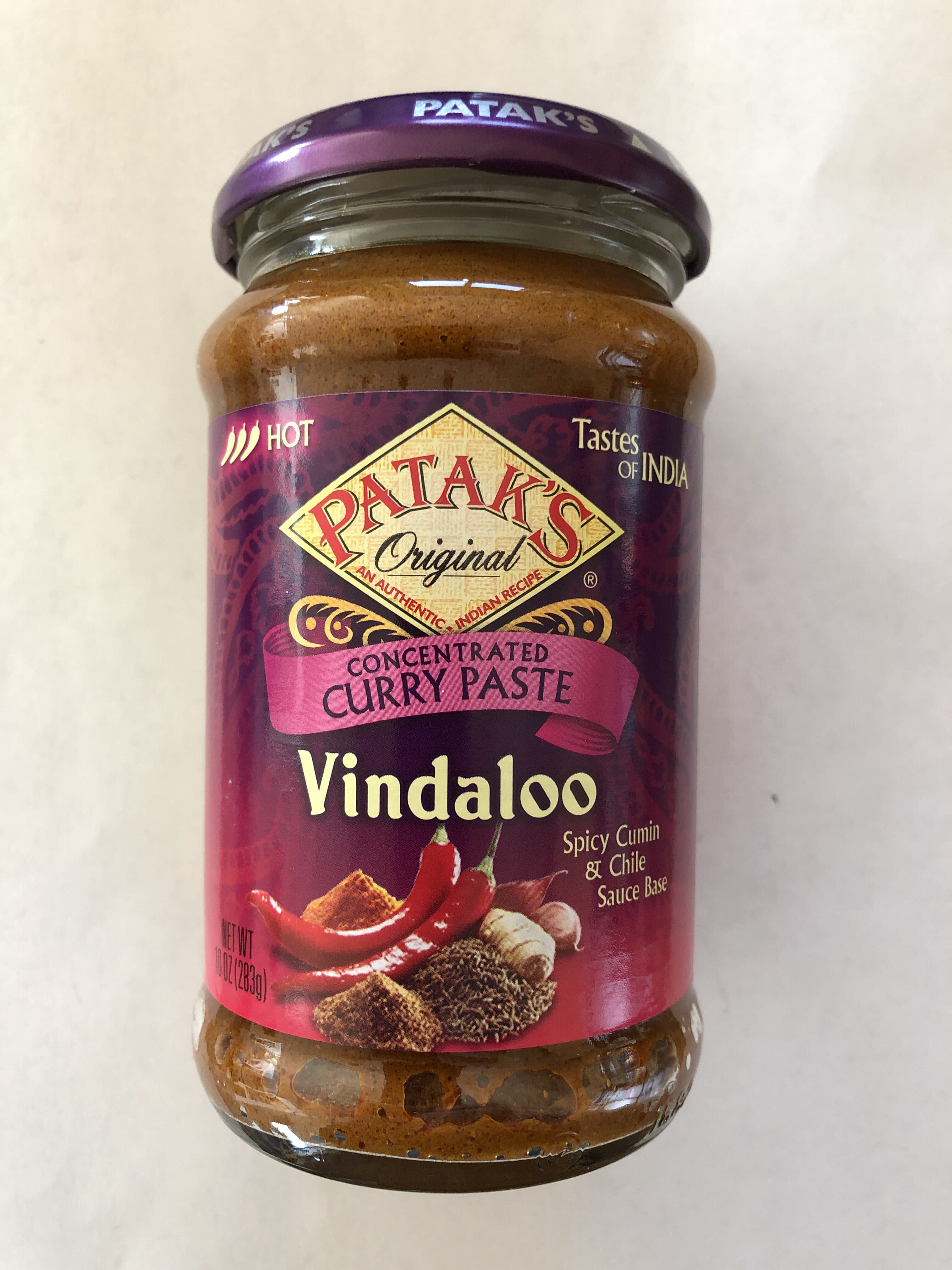 Patak's Hot vindaloo curry spice paste packshot