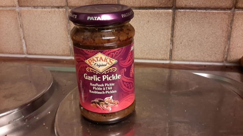 Patak's Garlic Pickel Ail Pataks 300GR 0 packshot