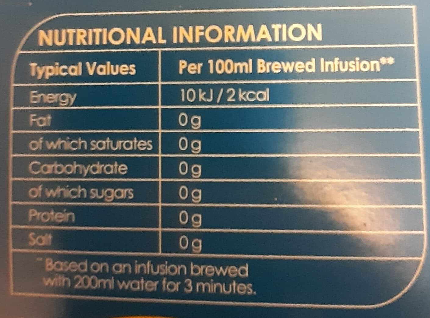 Twinings Pure Camomile packshot