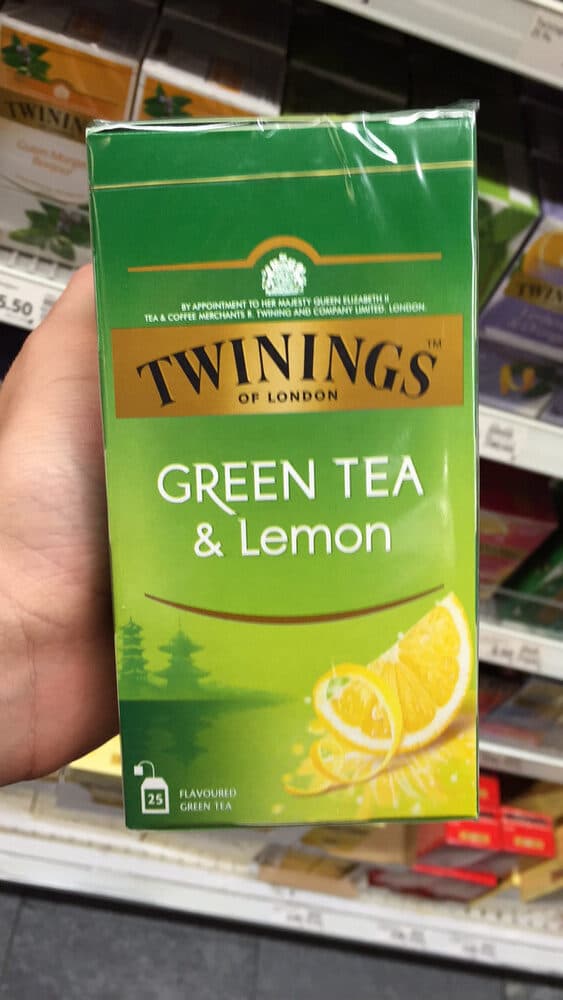 Twinings Of London Green Tea & Lemon packshot