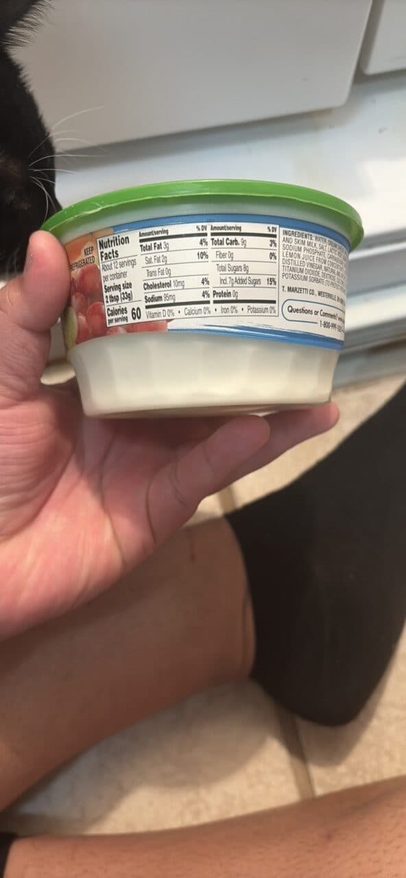 Marzetti Cream Cheese! fruit dip packshot
