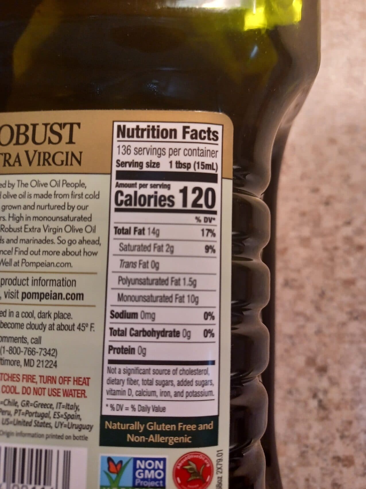 Pompeian Extra Virgin Olive Oil Robust packshot