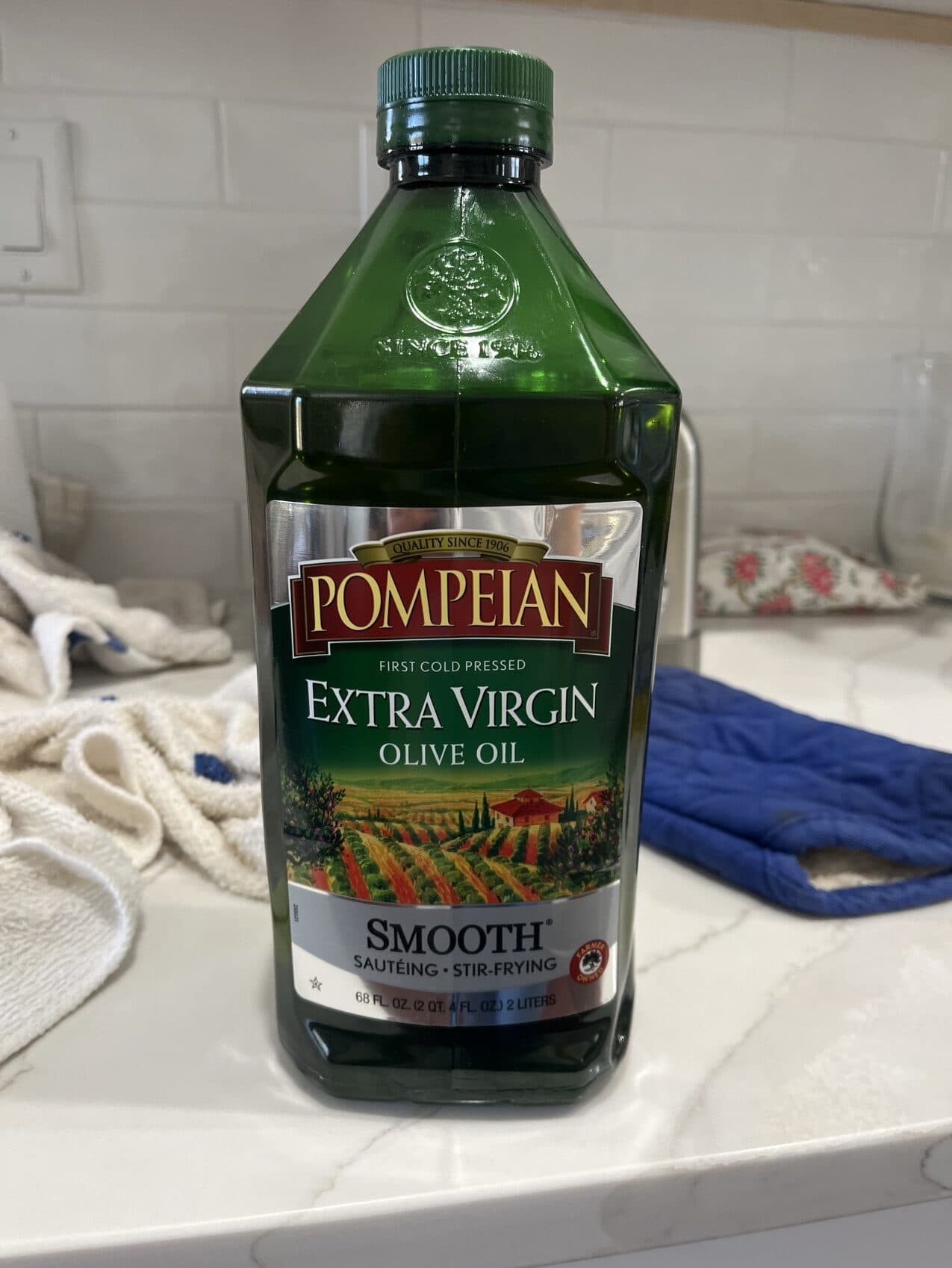 Pompelian Extra Virgin Olive Oil Smooth packshot