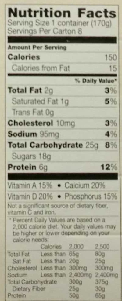 Yoplait Yoplait Original Strawberry Low Fat Yogurt 8 Count packshot