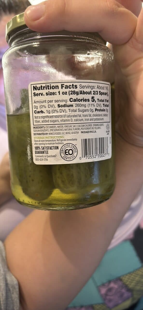 WinCo Foods Spear Dill Pickles packshot