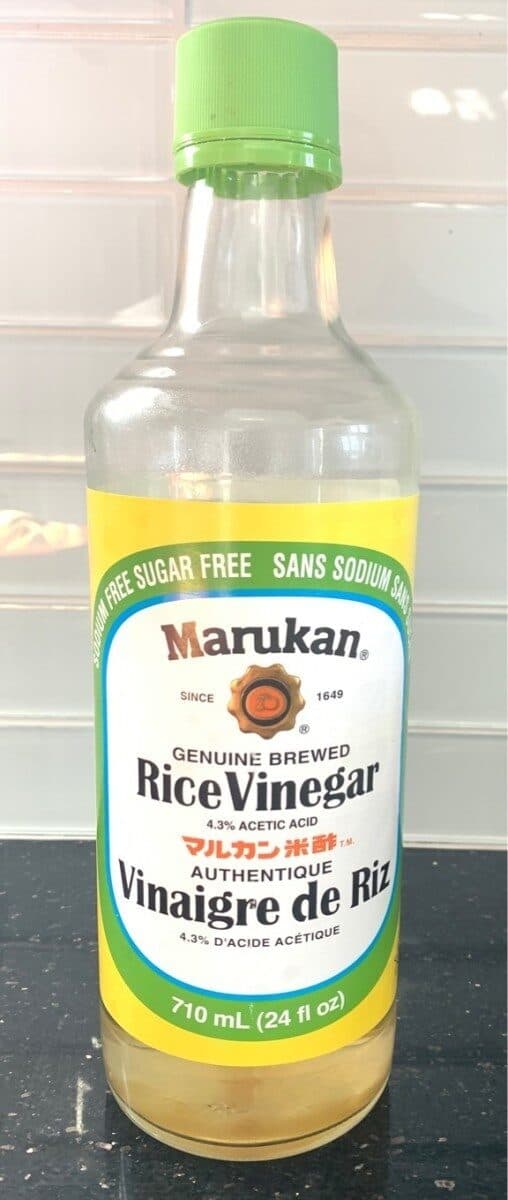 Marukan Vinegar (U.S.A.) Inc. Genuine brewed rice vinegar packshot