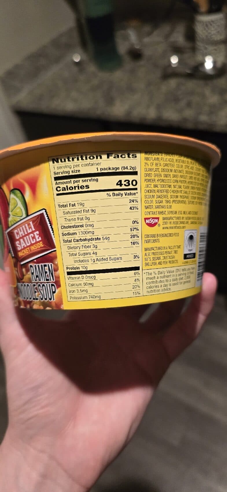 NISSIN HOT & SPICY CHICKEN FLAVOR packshot