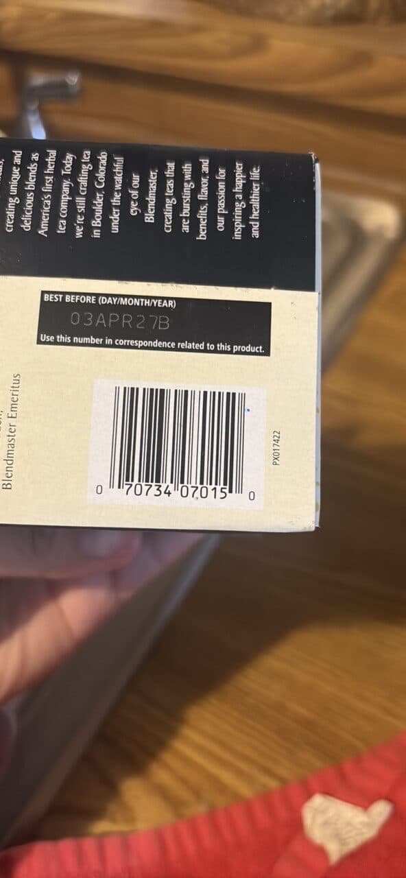 Celestial Seasonings Morning Thunder Black Tea packshot