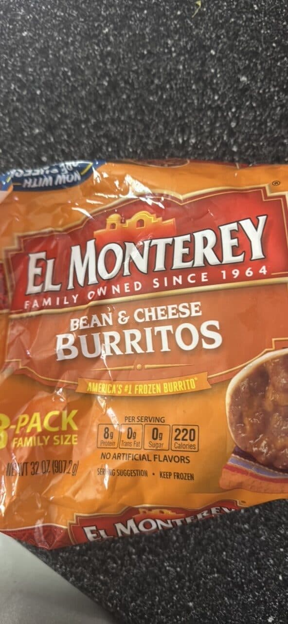 El Monterey Bean & Cheese Burritos packshot
