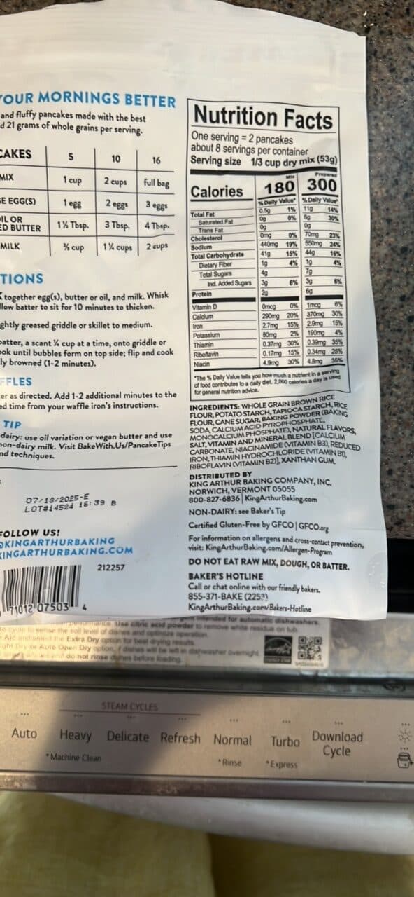 KING ARTHUR BAKING COMPANY GLUTEN-FREE PANCAKE MIX packshot