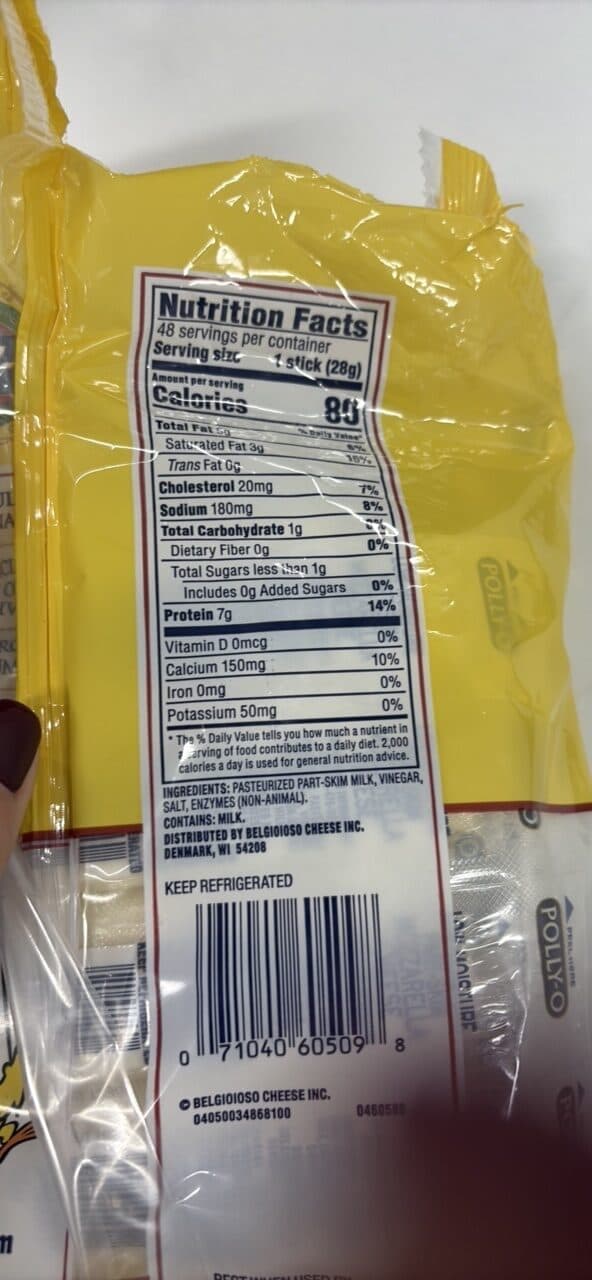 Polly-O String Cheese Low-Moisture Part-Skim Mozzarella Cheese packshot