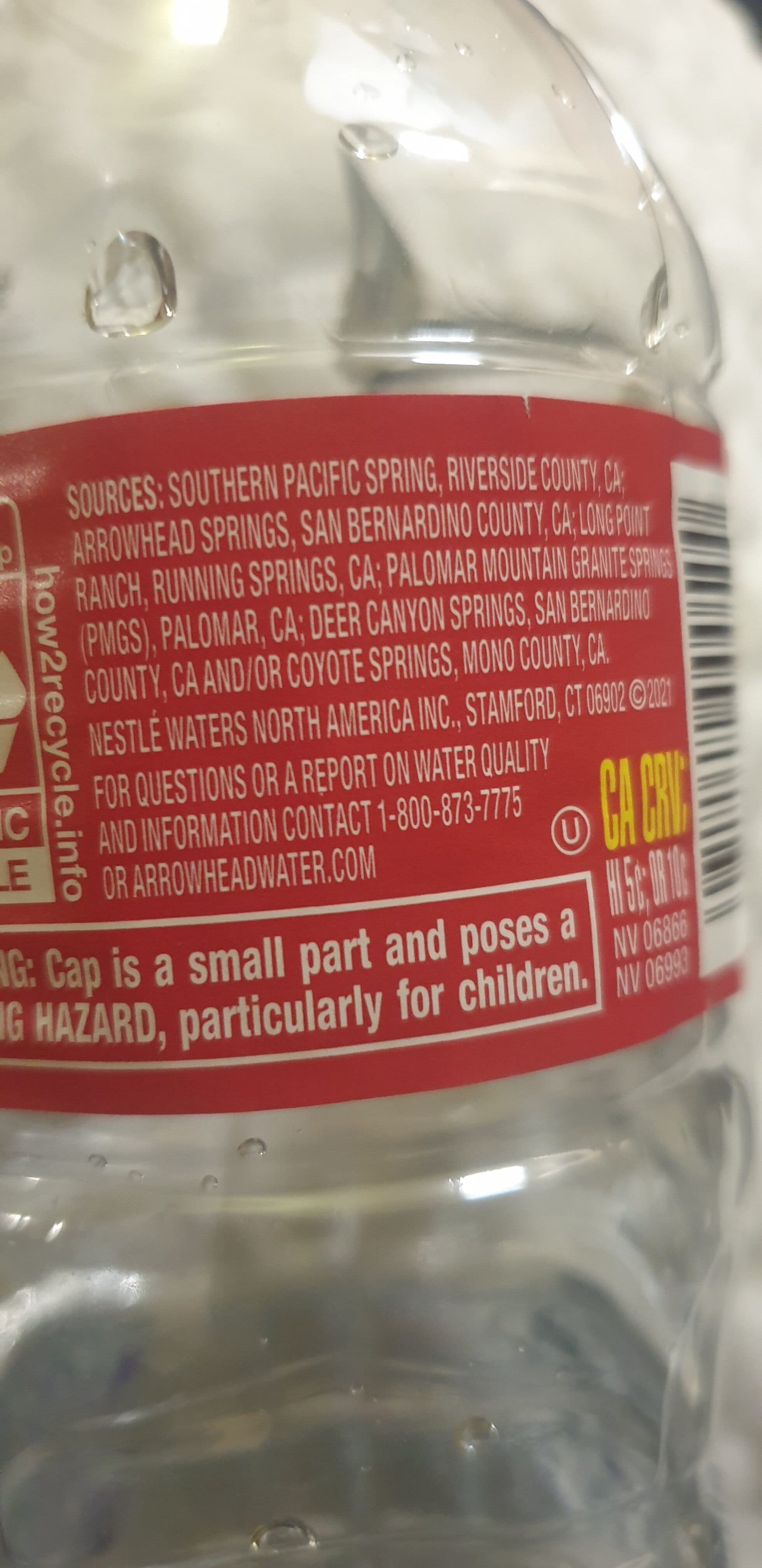 Nestlé Waters North America Inc. Arrowhead water spring packshot