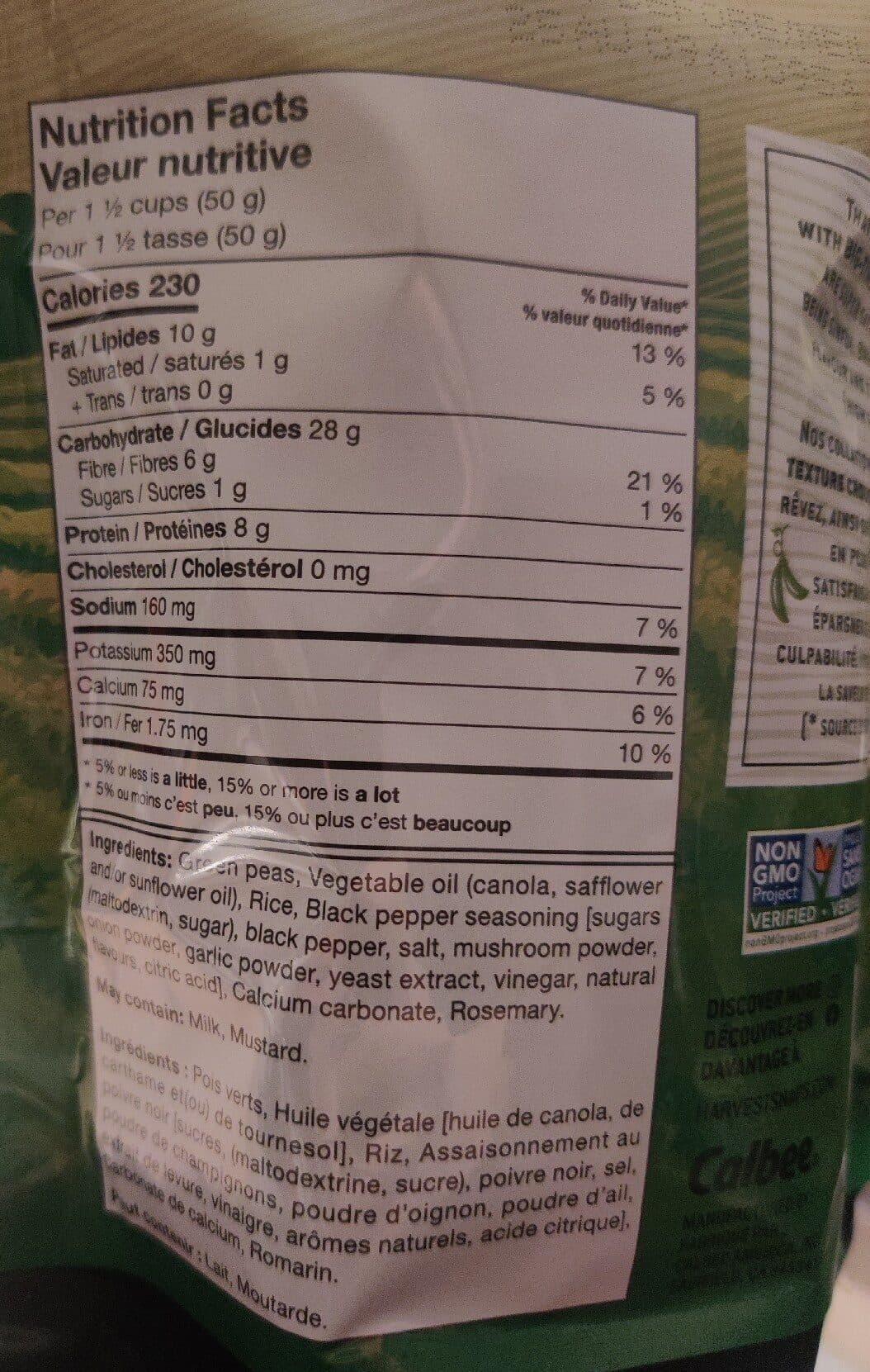 Harvest Snaps Green Pea Snacks Black Pepper packshot