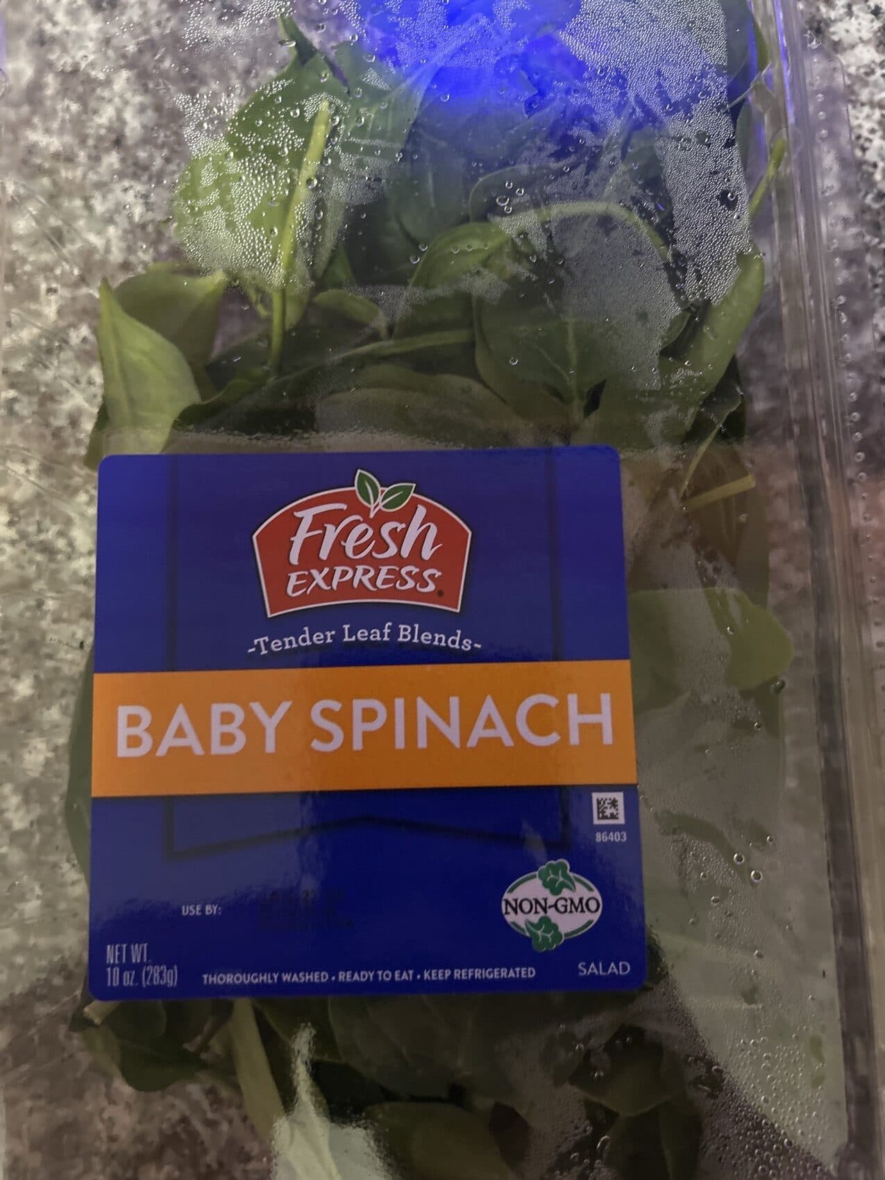 Fresh Express BABY SPINACH packshot