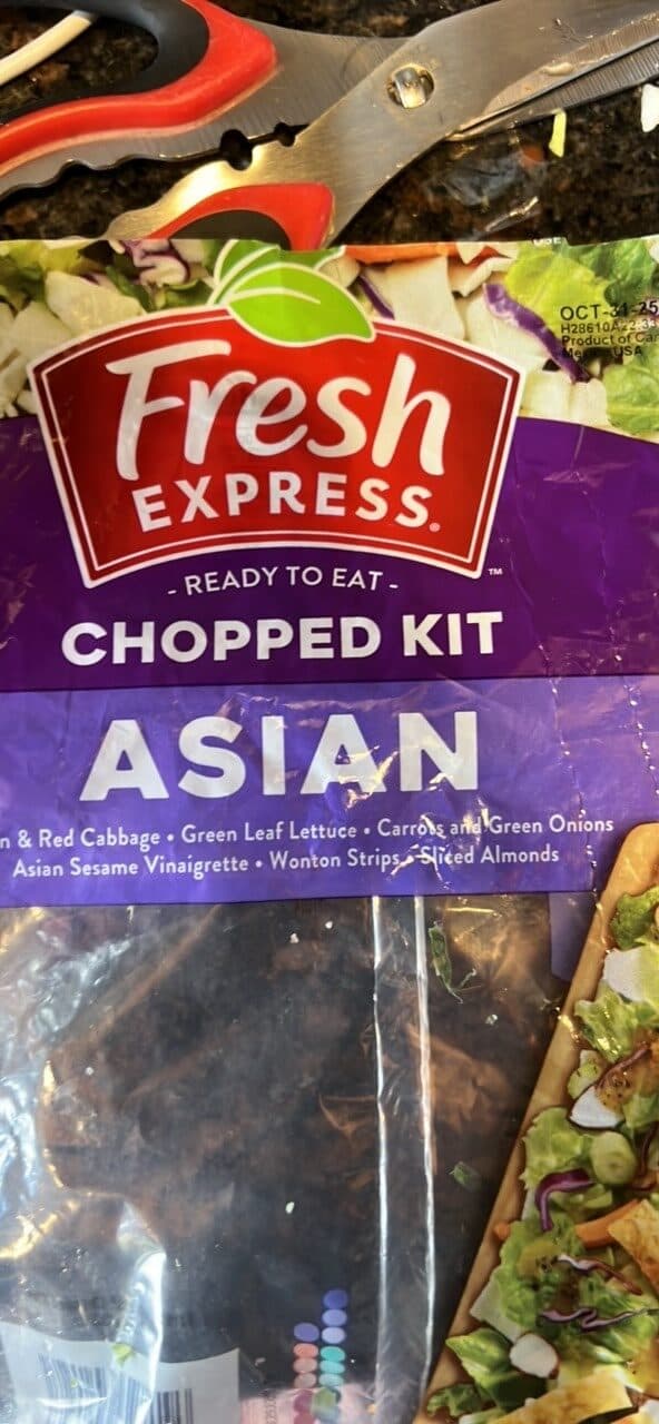 Fresh Express Chopped Kit Asian packshot