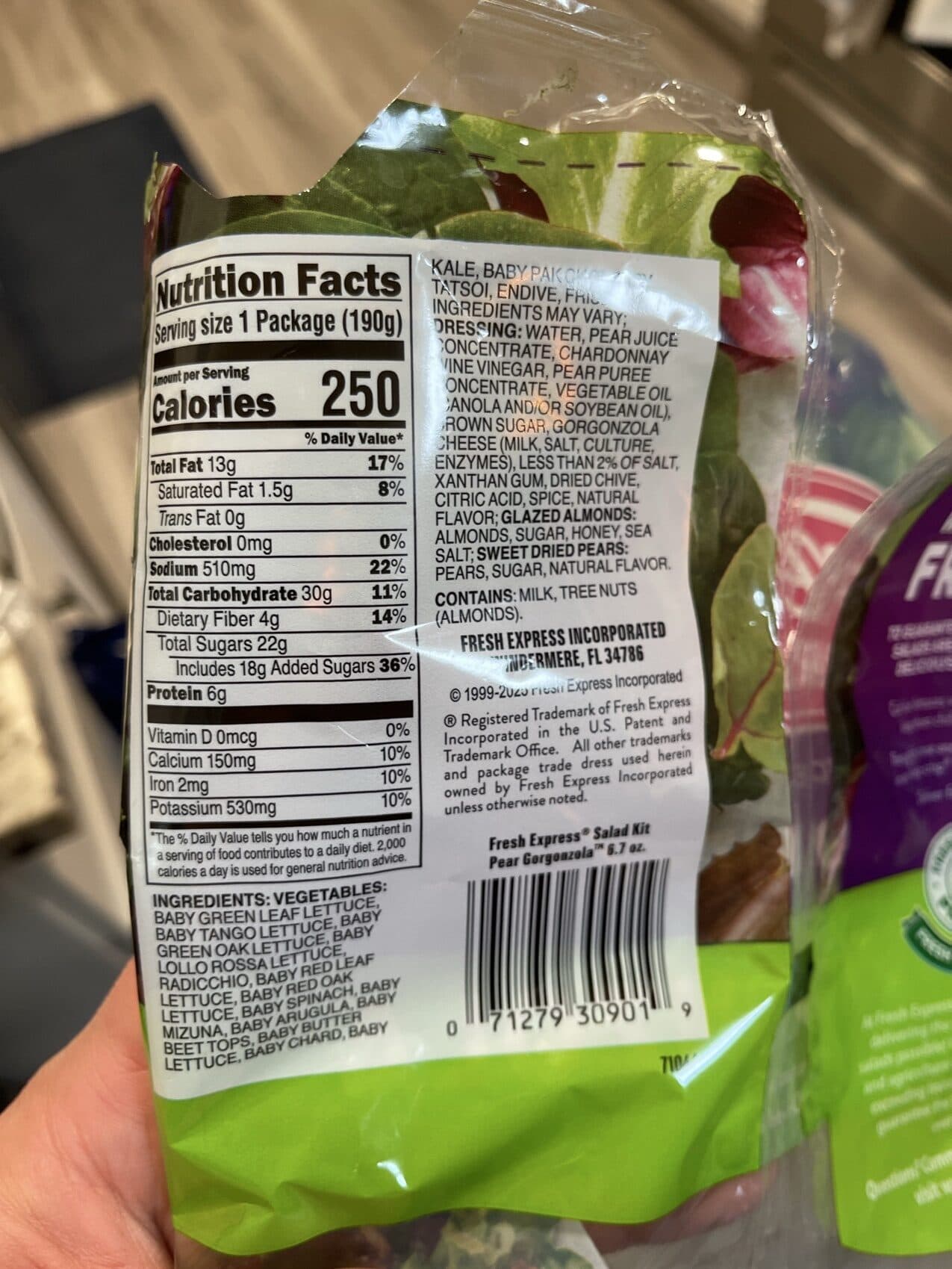 Fresh Express Salad Kit Pear Gorgonzola packshot
