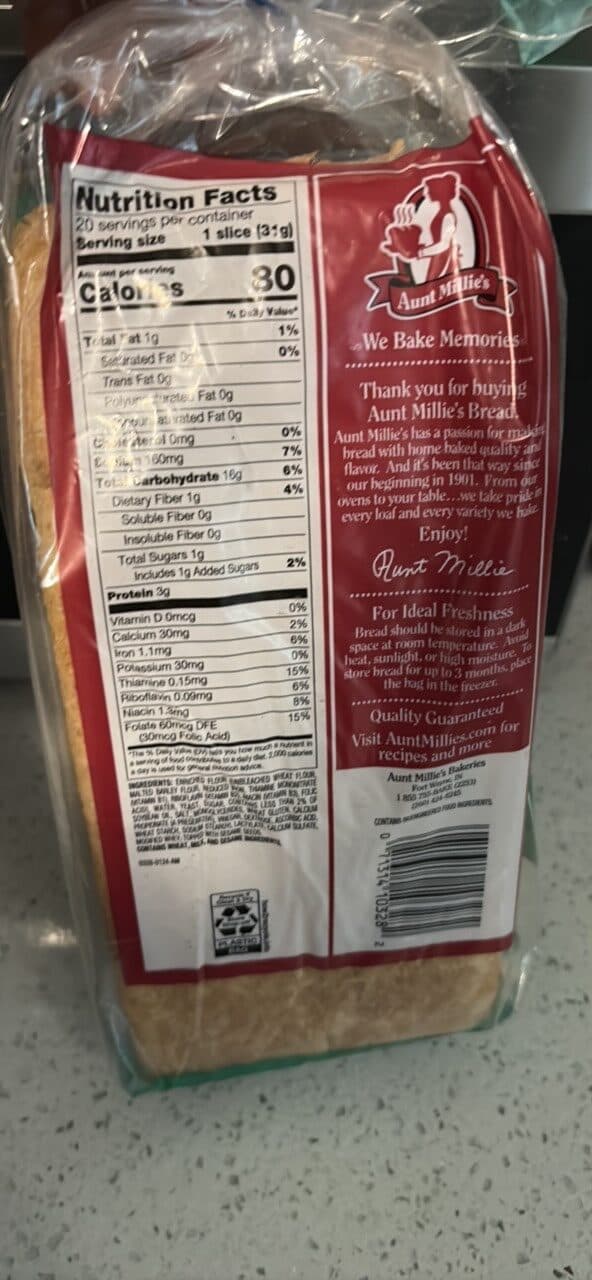 Aunt Millie's Seeded Italian Bread packshot