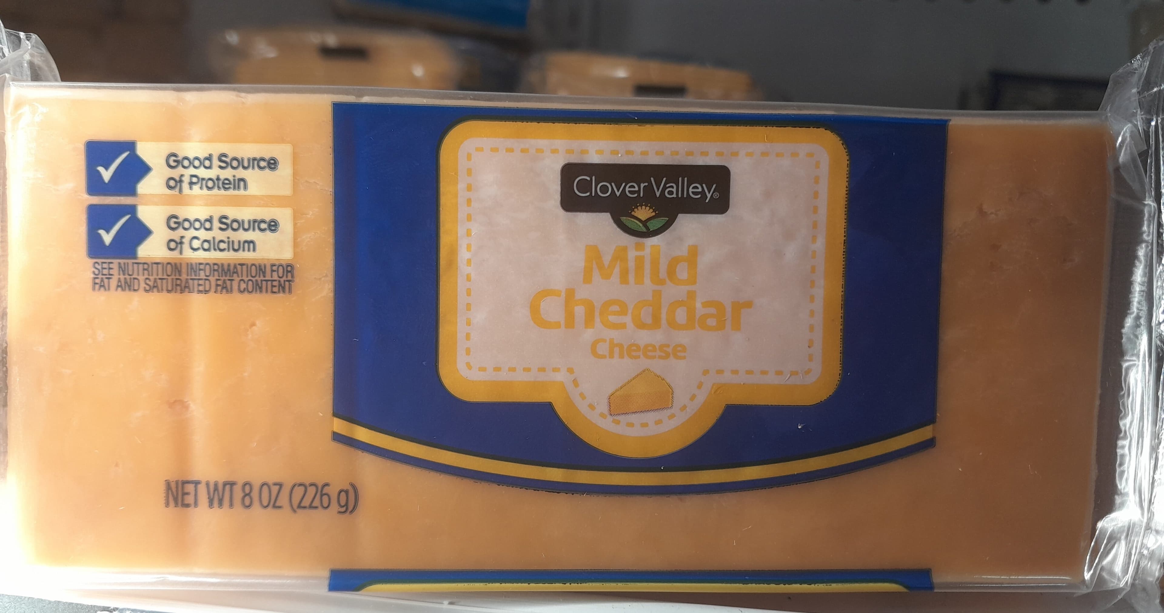 Clover Valley Mild Cheddar Cheese packshot