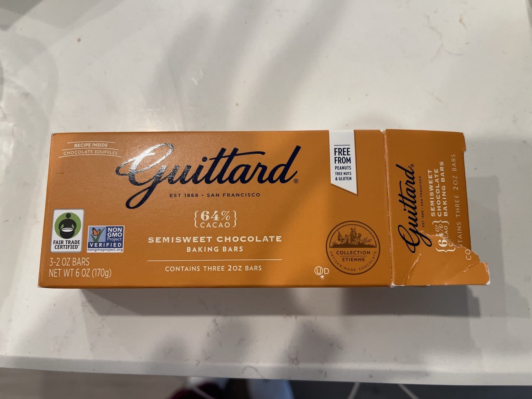 Guittard Chocolate Co. 7646 64% Cacao Semisweet Chocolate Baking Bars packshot